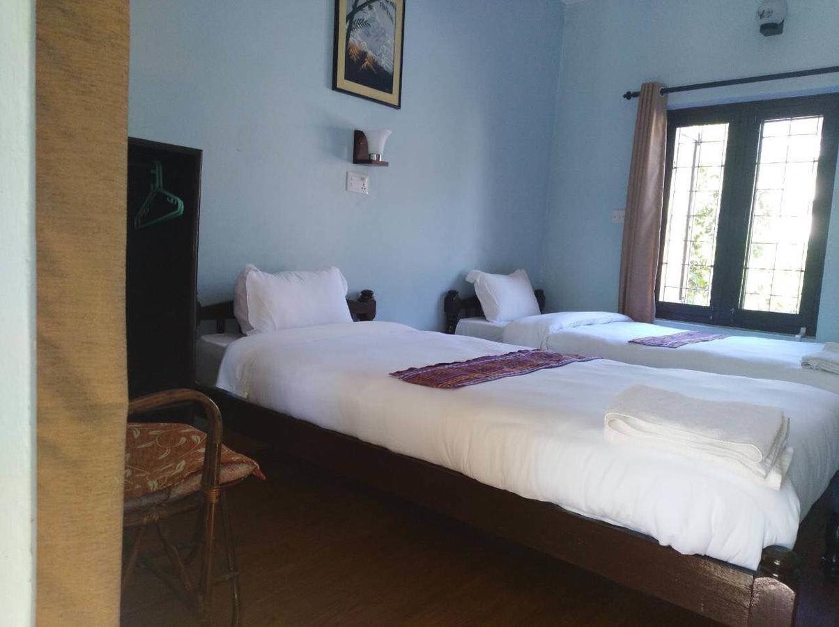 Yeti Guest House Pokhara Esterno foto