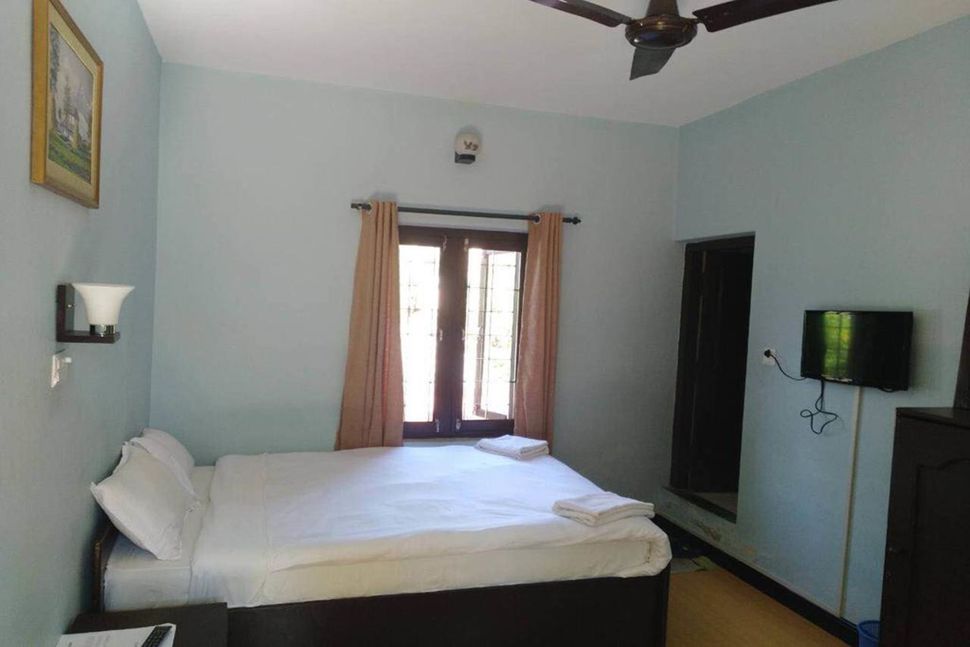 Yeti Guest House Pokhara Esterno foto